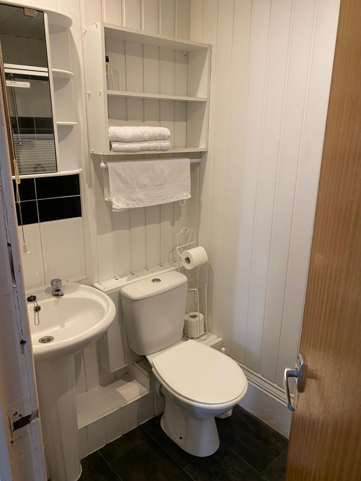 The Sandhurst Hotel Blackpool Ngoại thất bức ảnh